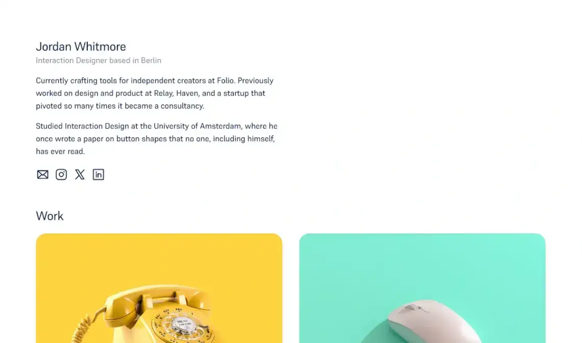 Simple Portfolio no code website template
